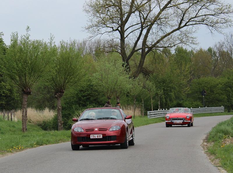 Follow the leader op 13-4-2014 org. Jos & Marie-lou (90).JPG